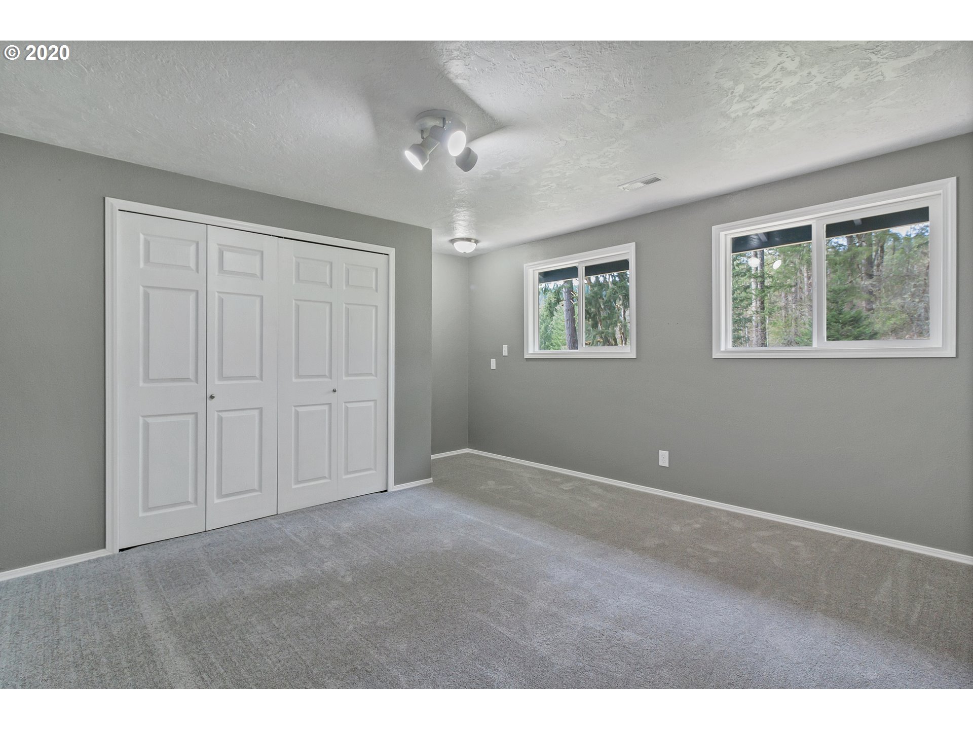 17665 Oakdale Road Dallas, OR 97338 - Photo 20 of 32