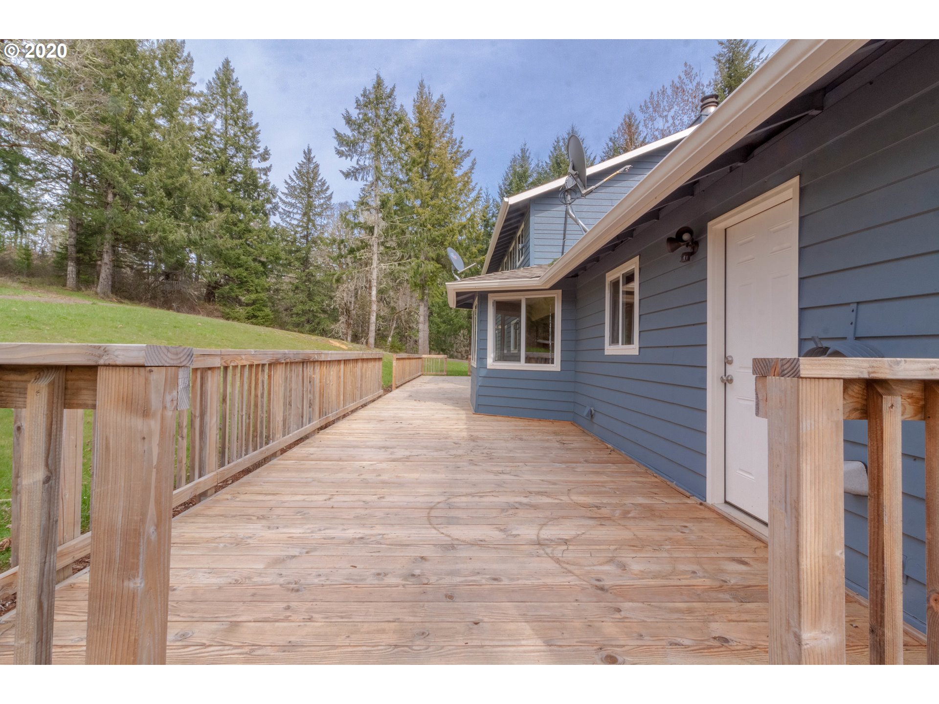 17665 Oakdale Road Dallas, OR 97338 - Photo 26 of 32