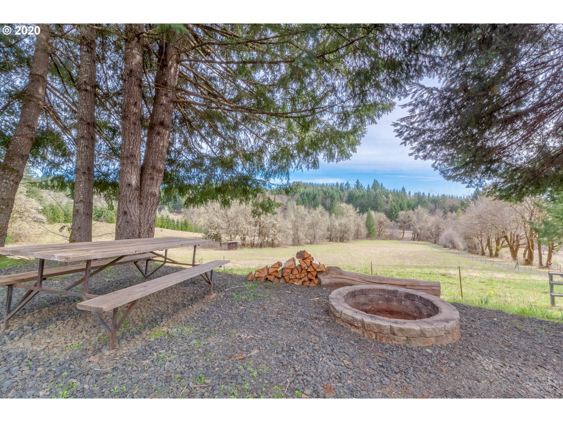 17665 Oakdale Road Dallas, OR 97338 - Photo 30 of 32