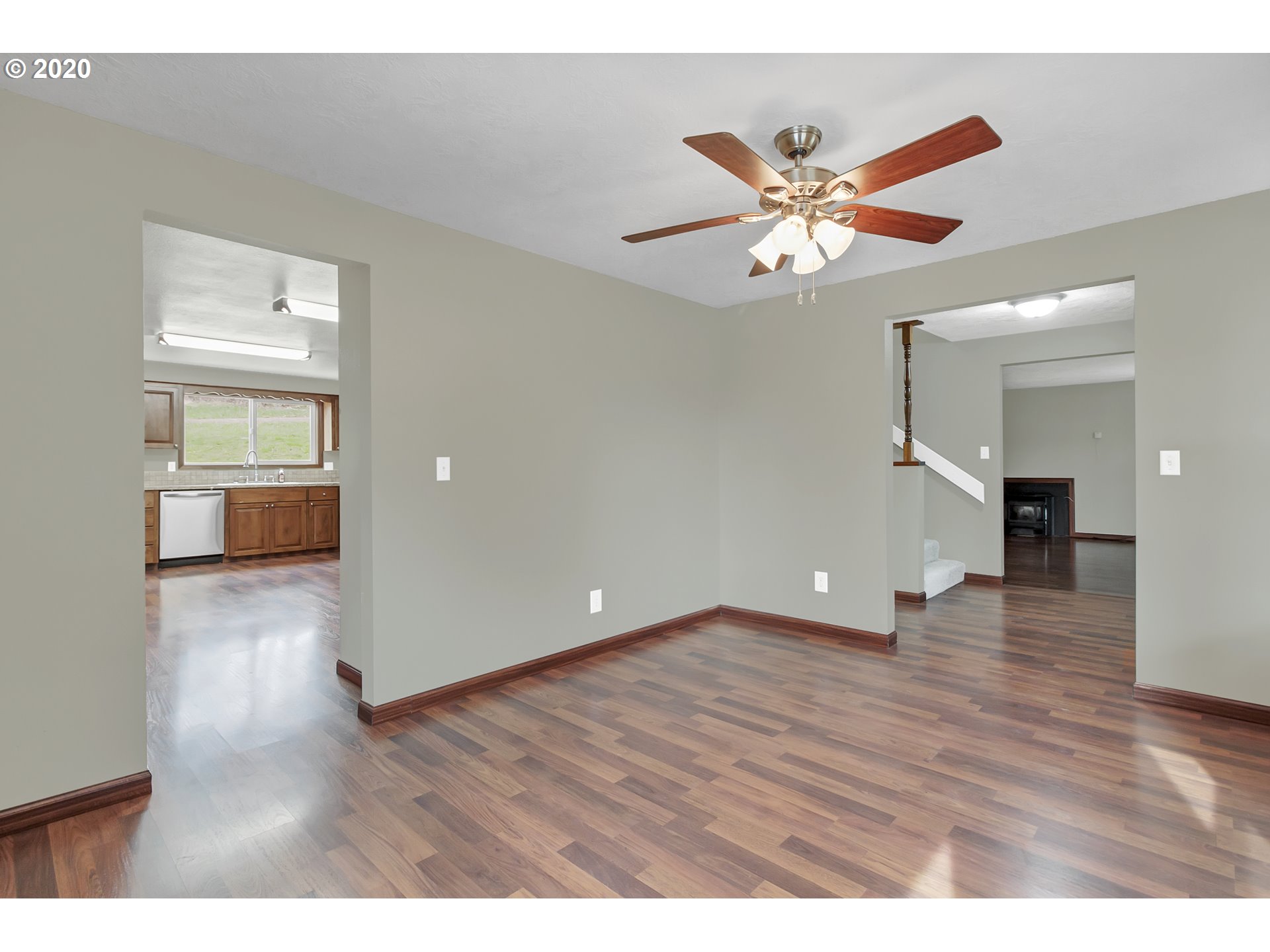 17665 Oakdale Road Dallas, OR 97338 - Photo 9 of 32