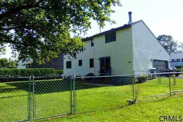 52 Jefferson Road Bethlehem, NY 12077 - Photo 2 of 18 Photo 2