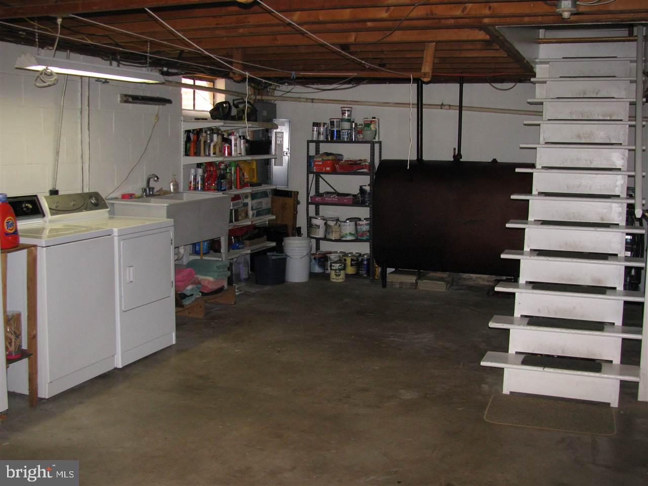 526 Ellencroft Road Lewisberry, PA 17339 - Photo 17 of 25 Gallery Image 17
