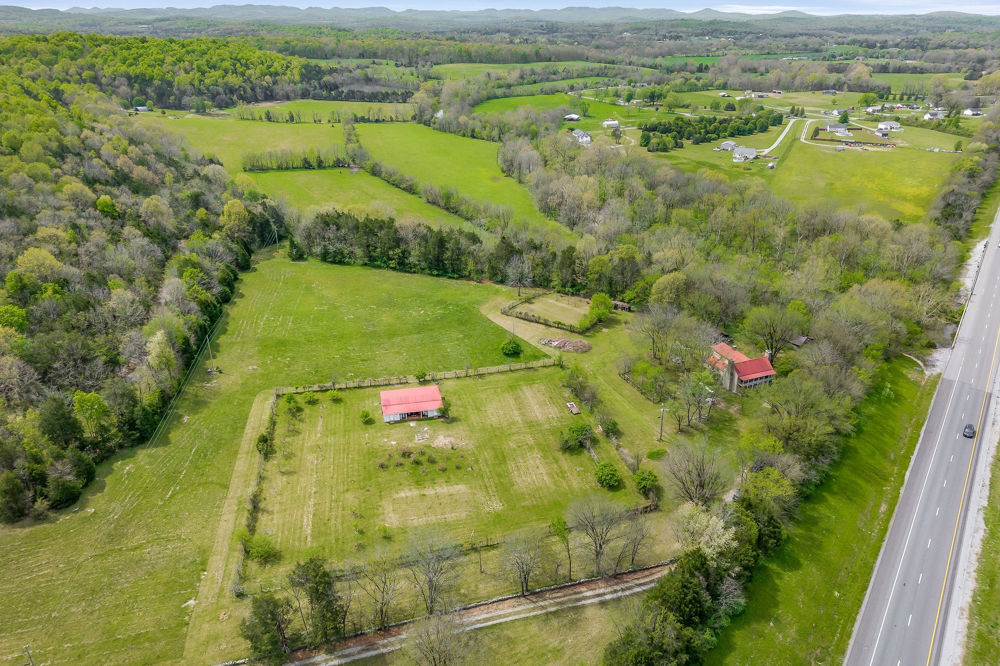 134 Opossum Hollow Road Watertown, TN 37184 - Photo 33 of 41 a view of a city