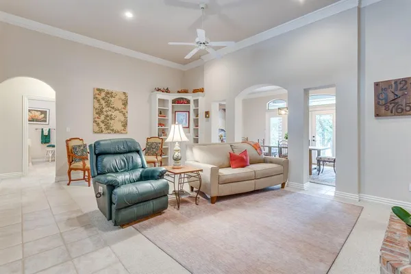 $520,000 | 143 Sugartree Circle, Lipan, TX 76462