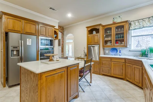$520,000 | 143 Sugartree Circle, Lipan, TX 76462