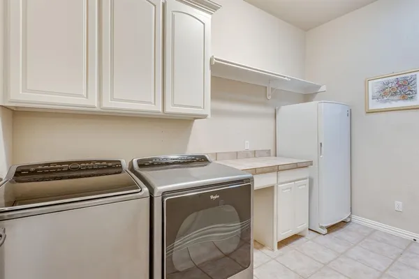 $520,000 | 143 Sugartree Circle, Lipan, TX 76462