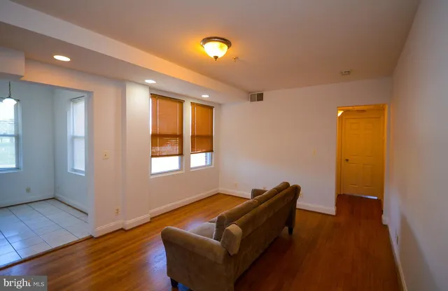 $185,000 | 1380 Bryant Street Northeast, Unit 202, Washington, DC 20018
