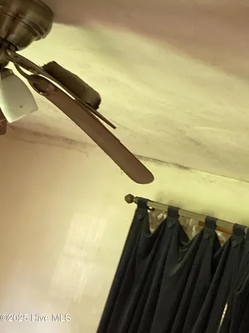 $1,100,000 | 196 Sawyertown Road, Moyock, NC 27958