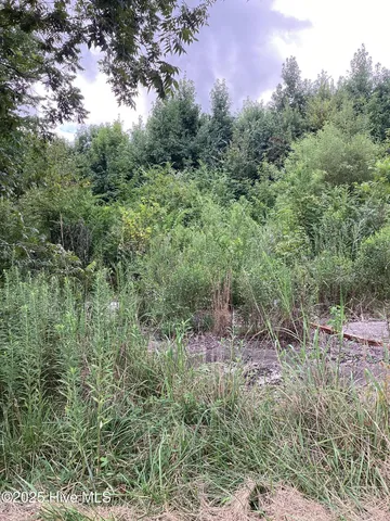 $1,100,000 | 196 Sawyertown Road, Moyock, NC 27958