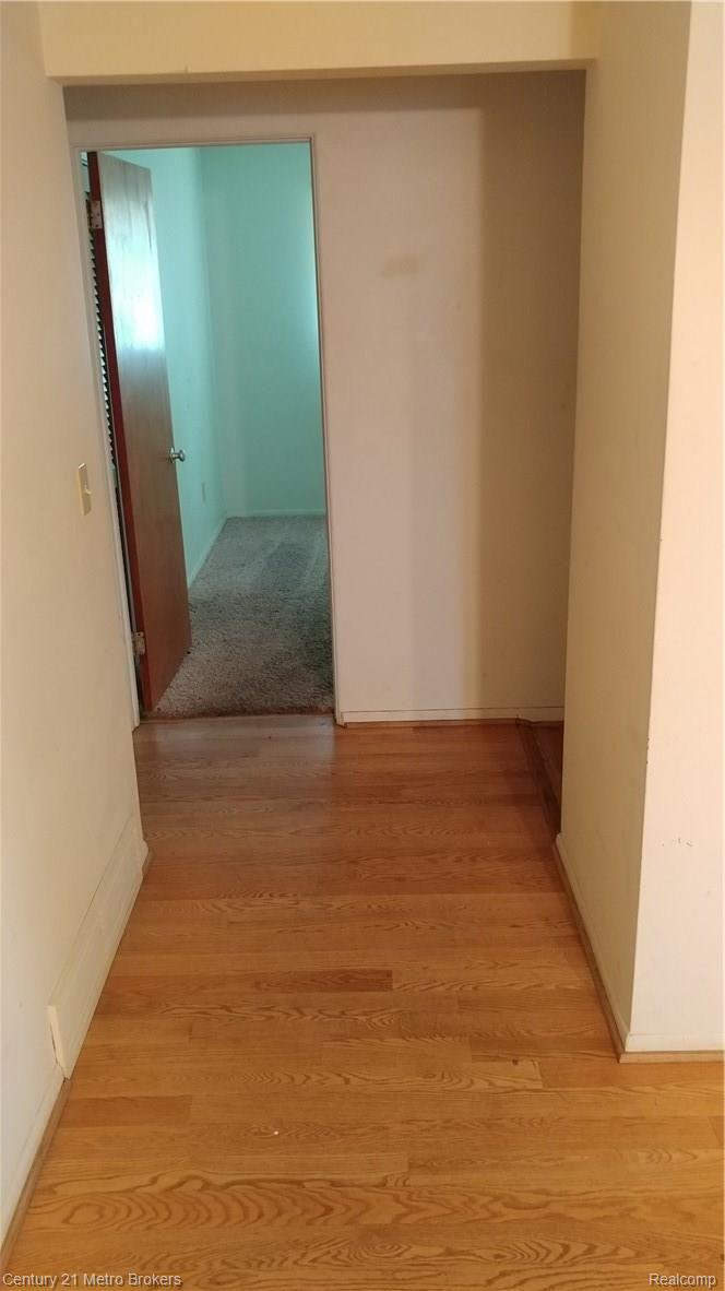 5357 Perry Road Grand Blanc, MI 48439 - Photo 7 of 28 0220181312a.jpg