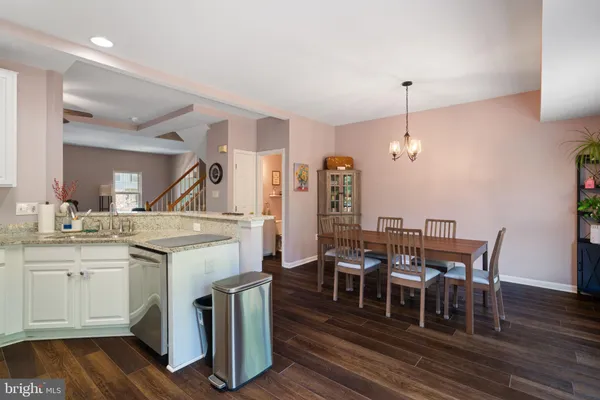 $565,000 | 6815 General Lafayette Way, Gainesville, VA 20155