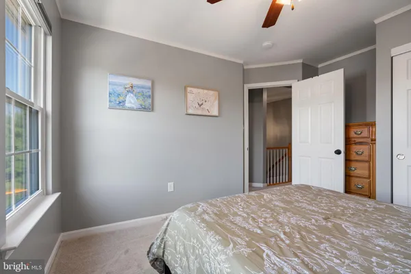 $565,000 | 6815 General Lafayette Way, Gainesville, VA 20155