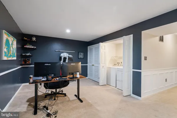 $565,000 | 6815 General Lafayette Way, Gainesville, VA 20155