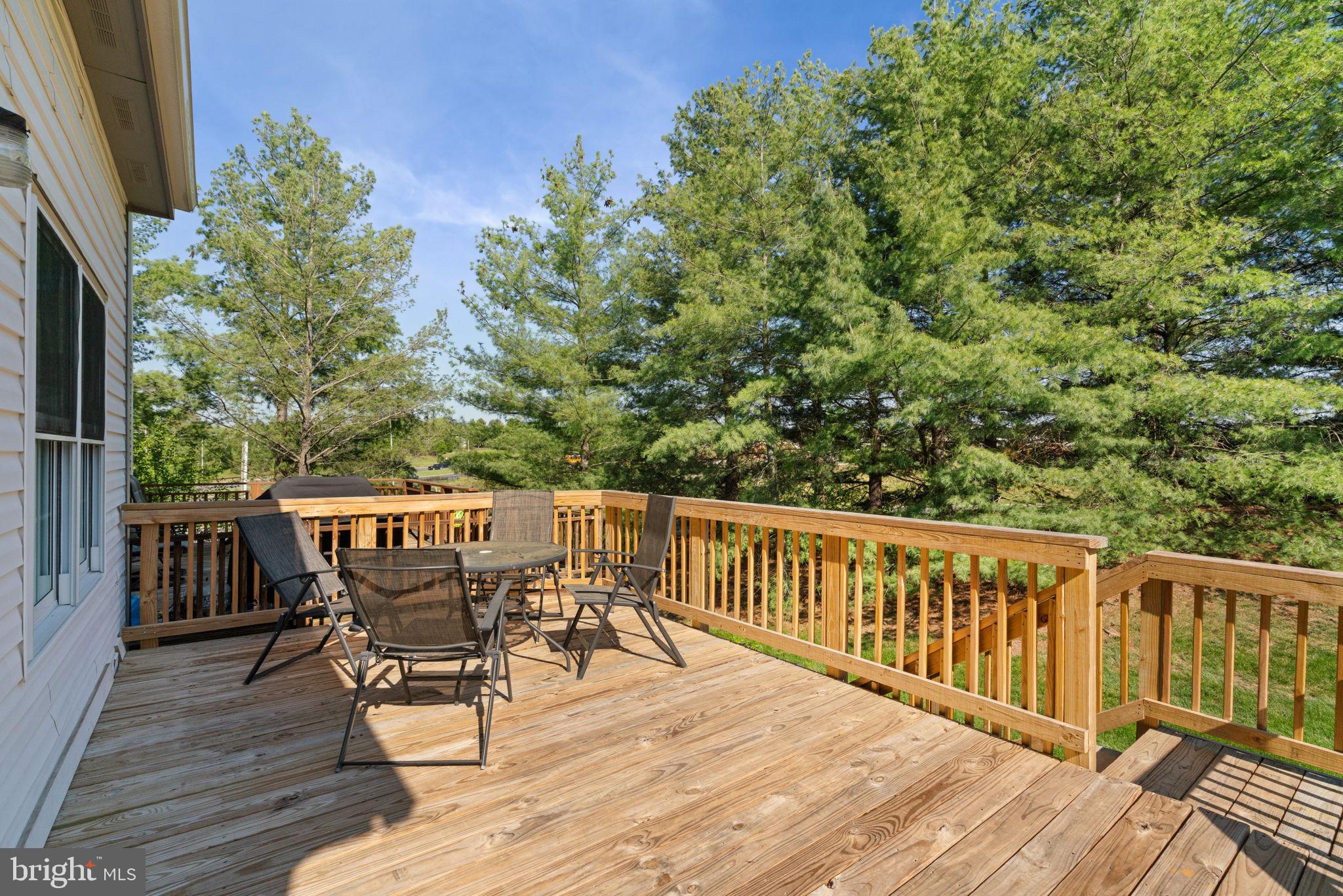 6815 General Lafayette Way Gainesville, VA 20155 - Photo 34 of 39