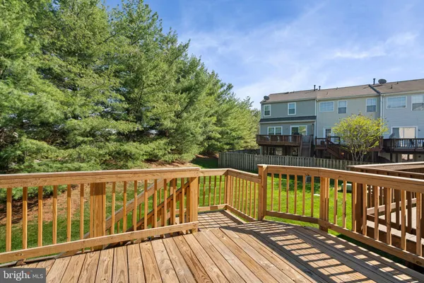 $565,000 | 6815 General Lafayette Way, Gainesville, VA 20155