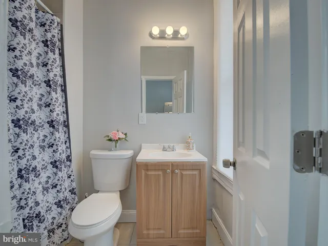 $1,650 | 2621 East Oliver Street, Baltimore, MD 21213