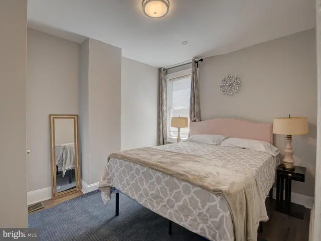 $1,650 | 2621 East Oliver Street, Baltimore, MD 21213