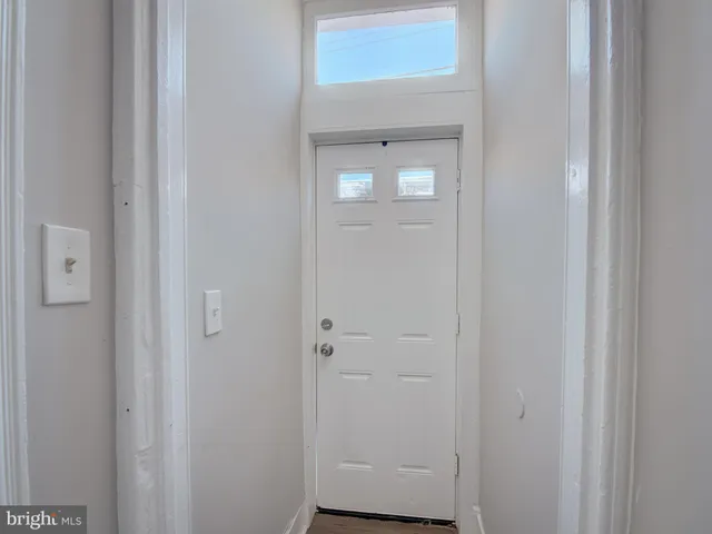 $1,650 | 2621 East Oliver Street, Baltimore, MD 21213