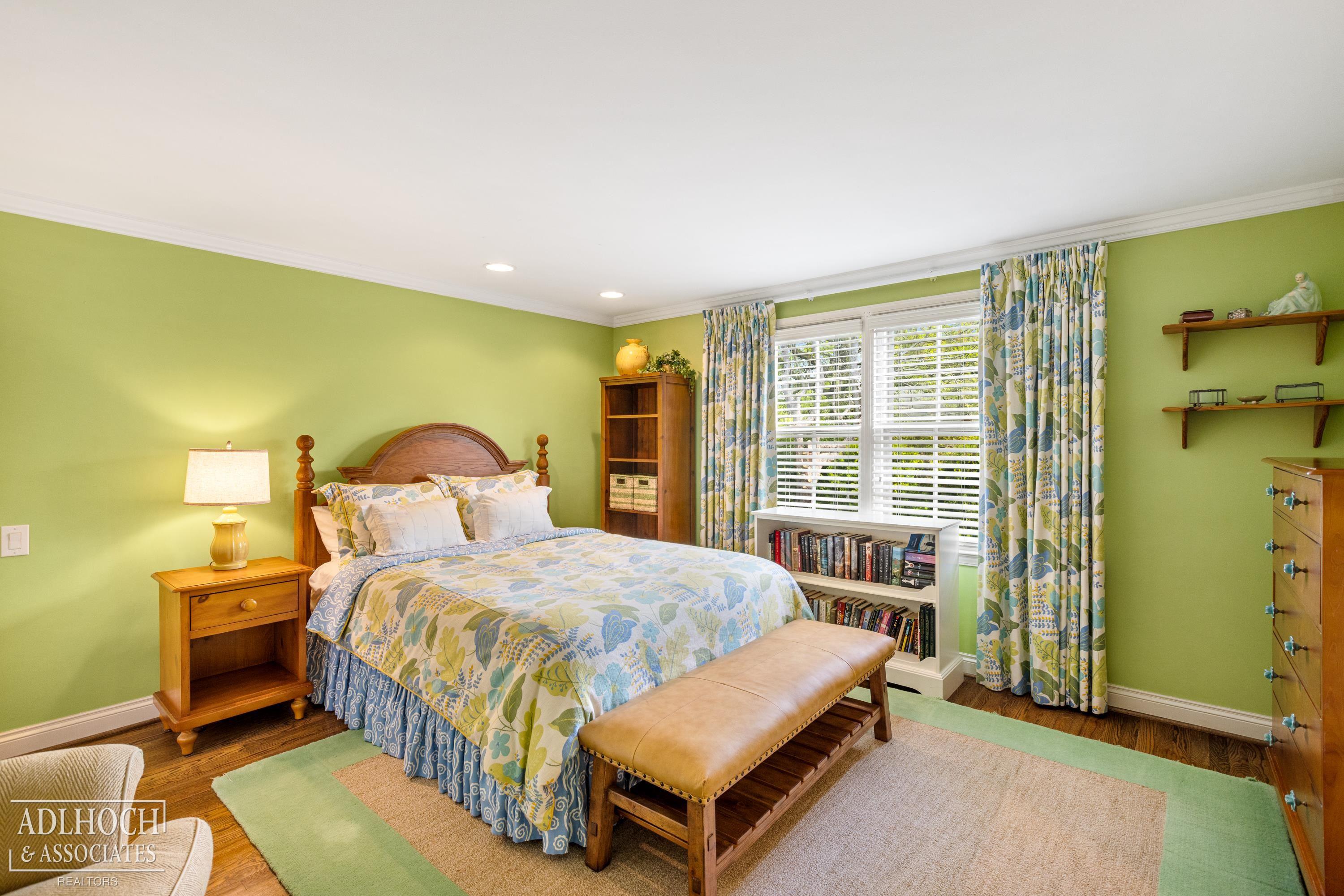 80 South Deeplands Road Grosse Pointe Shores, MI 48236 - Photo 49 of 74