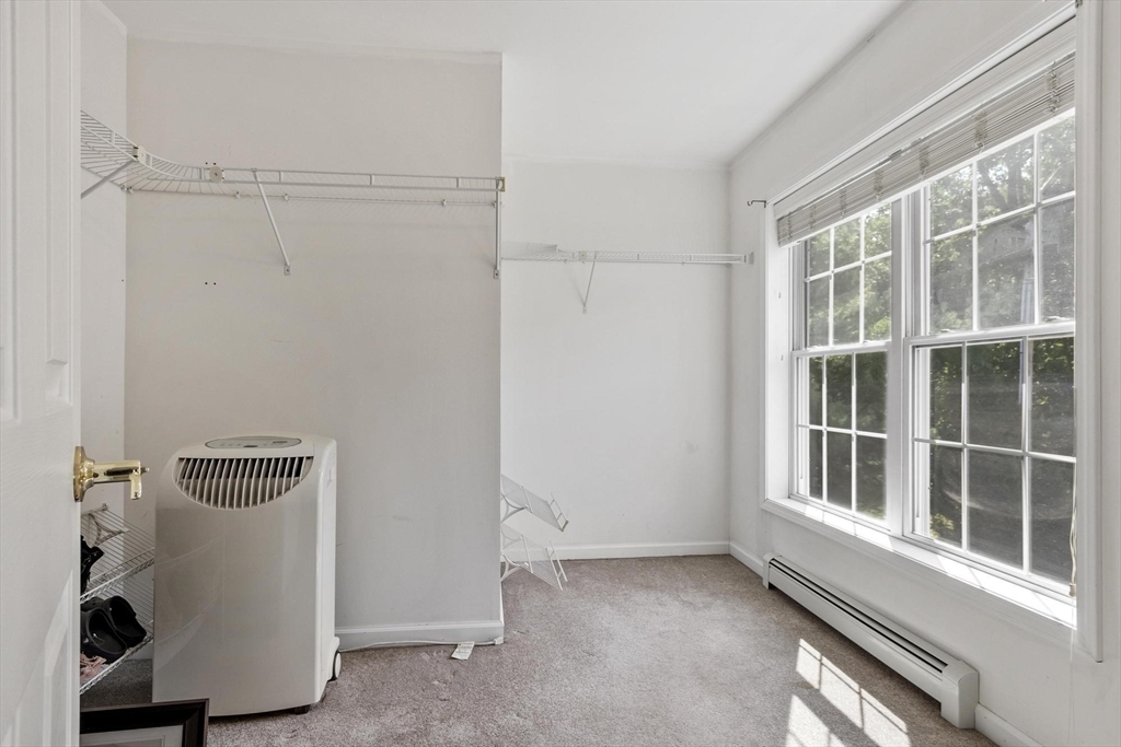 677 Franklin Road Fitchburg, MA 01420 - Photo 33 of 38 Gallery Image 33