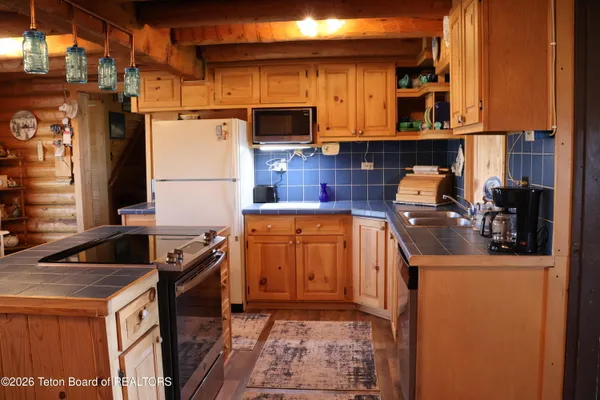$1,350,000 | 31 Cutoff Road, Daniel, WY 83115