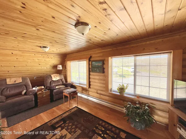 $1,350,000 | 31 Cutoff Road, Daniel, WY 83115