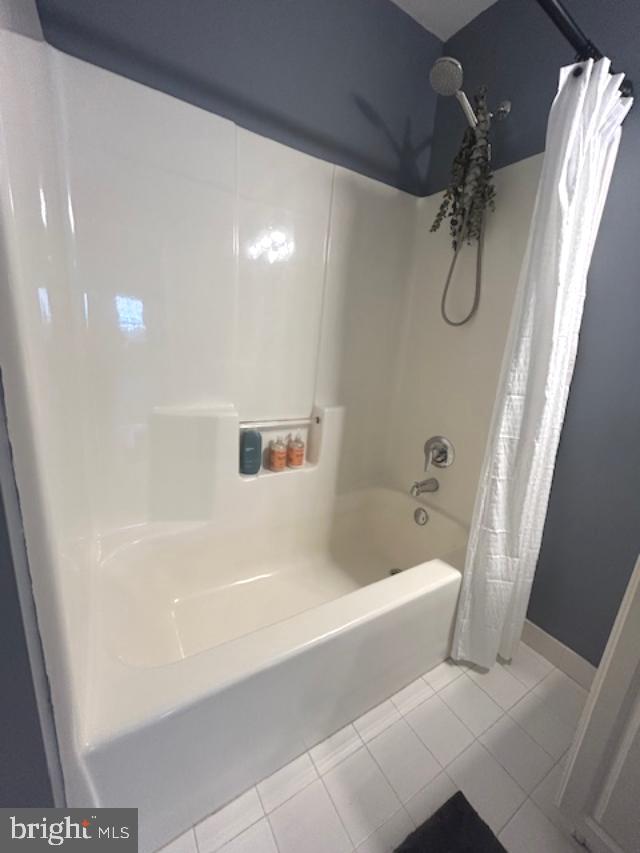 13675 Philmont Avenue, Unit 7 Philadelphia, PA 19116 - Photo 32 of 47 a bathroom with a bathtub and shower