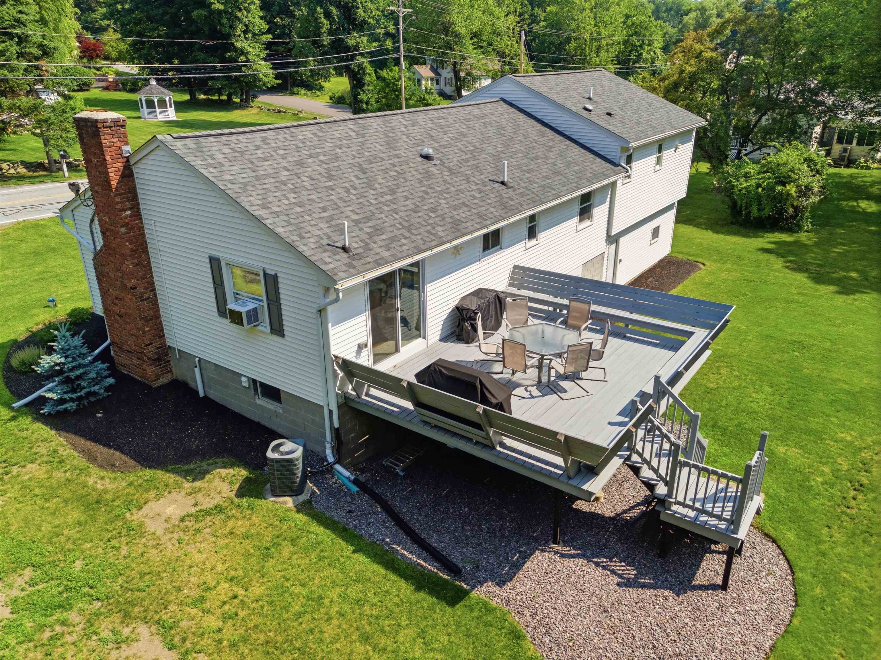 68 Jericho Road Pelham, NH 03076 - Photo 35 of 40