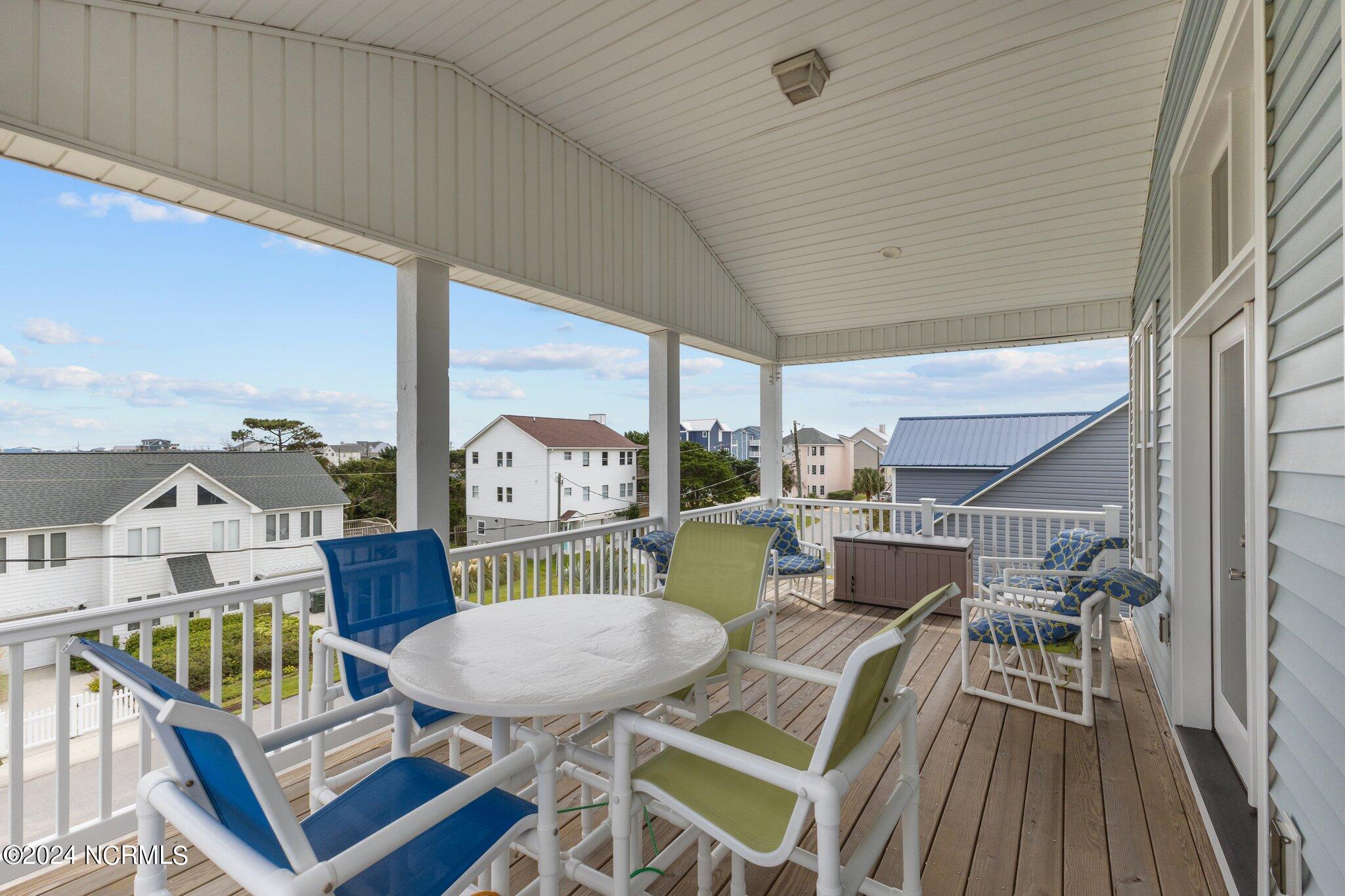 202 Cedar Lane Atlantic Beach, NC 28512 - Photo 35 of 55 Room for EVERYONE!