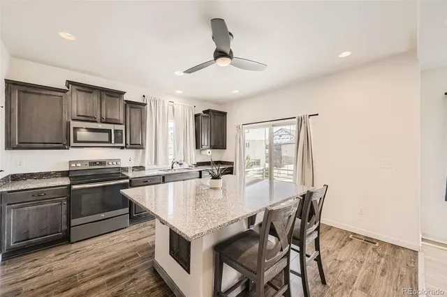 $2,395 | 19196 East 55th Avenue, Denver, CO 80249