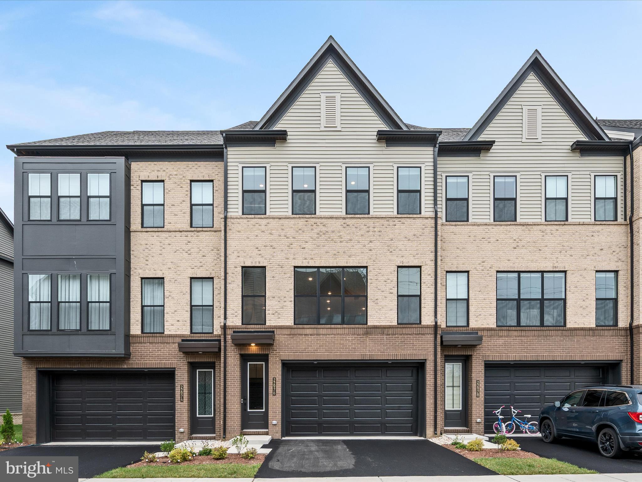 22976 Copper Tree Terrace Ashburn, VA 20148 - Photo 57 of 60 Front Exterior