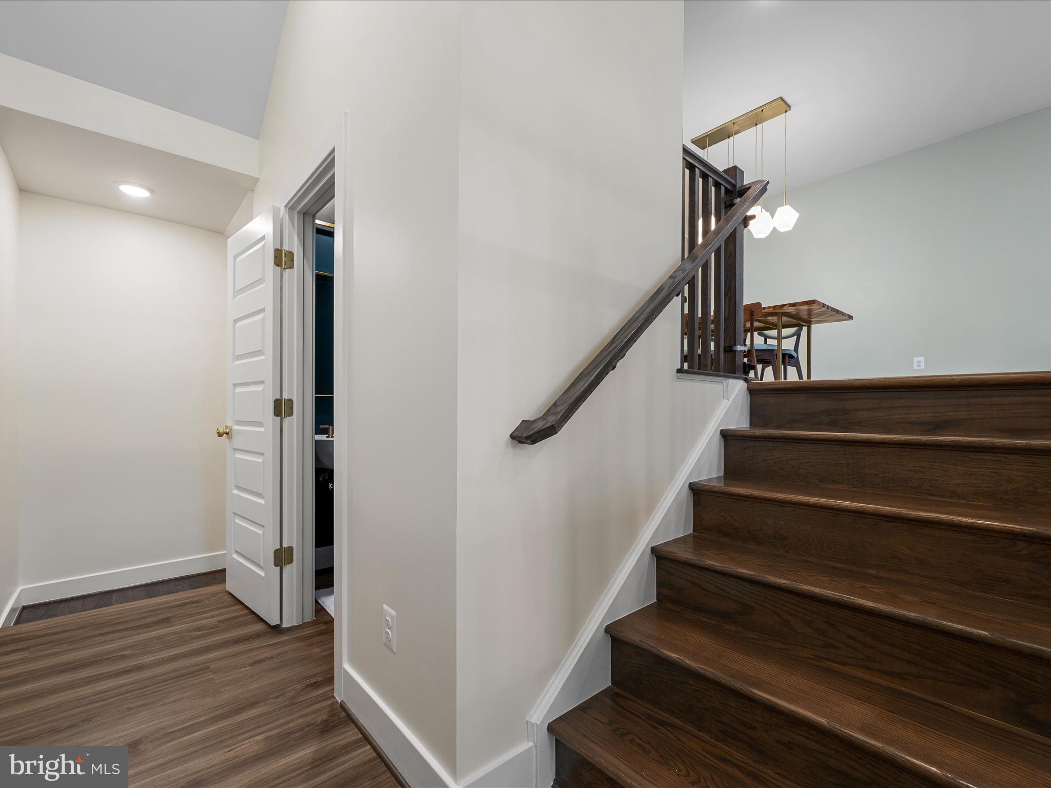 22976 Copper Tree Terrace Ashburn, VA 20148 - Photo 9 of 60 Stairs