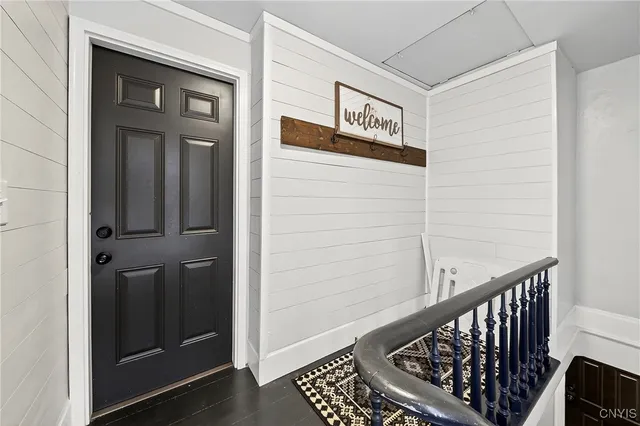 $290,000 | 250 Jamesville Avenue, Syracuse, NY 13210