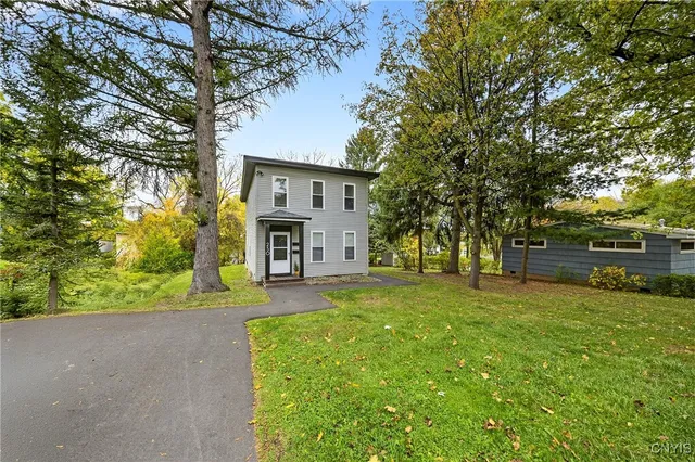 $290,000 | 250 Jamesville Avenue, Syracuse, NY 13210