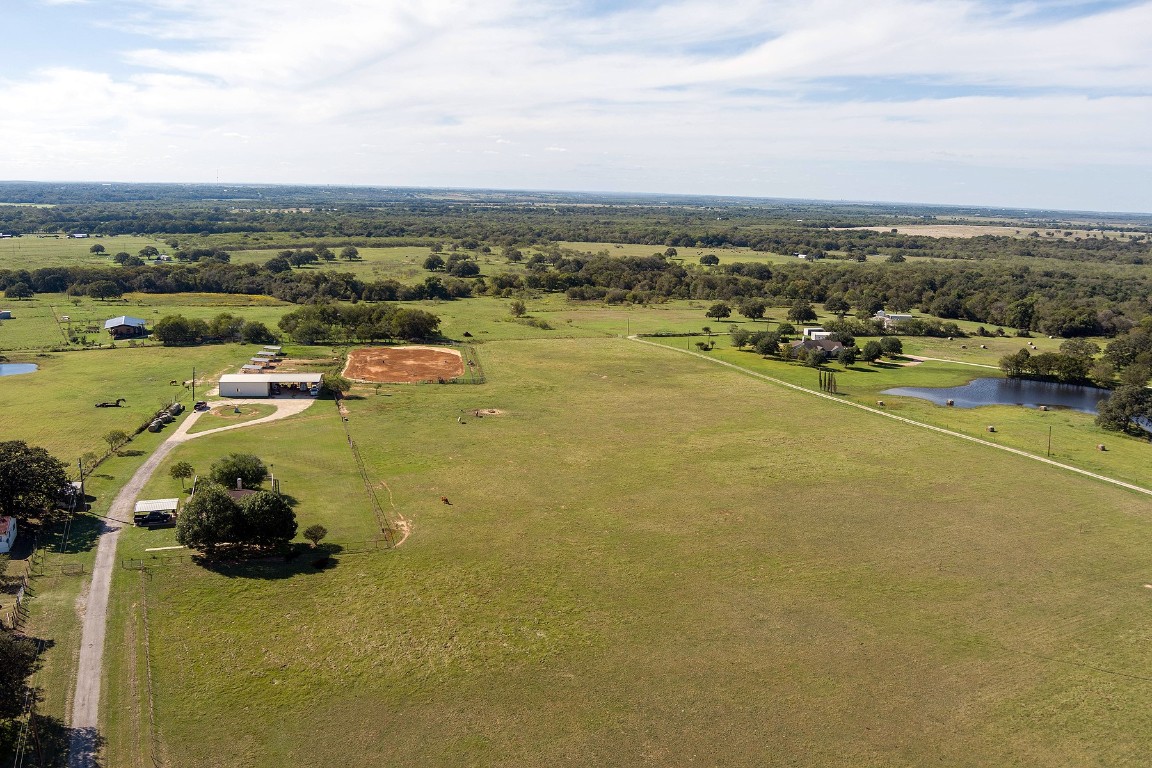 2542 Witter Road Lockhart, TX 78644 - Photo 26 of 40