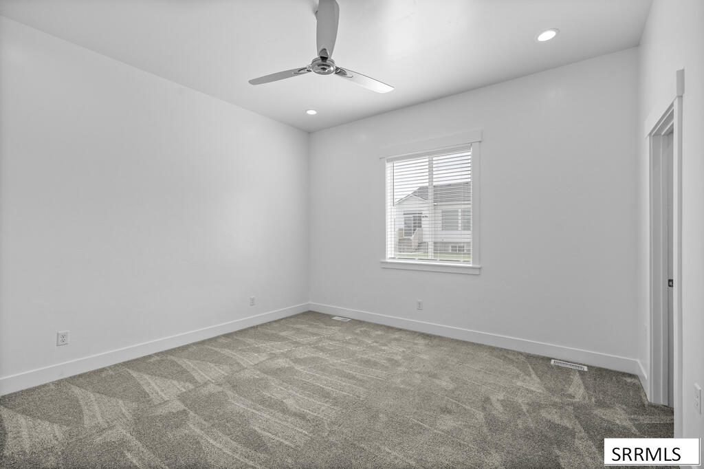 3187 Riata Lane Ammon, ID 83406 - Photo 33 of 46 Gallery Image 33