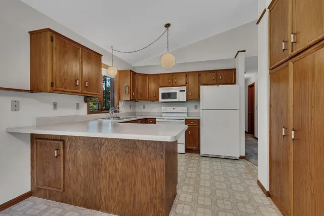 $417,000 | 302 North Hickory Street, Royalton, MN 56373