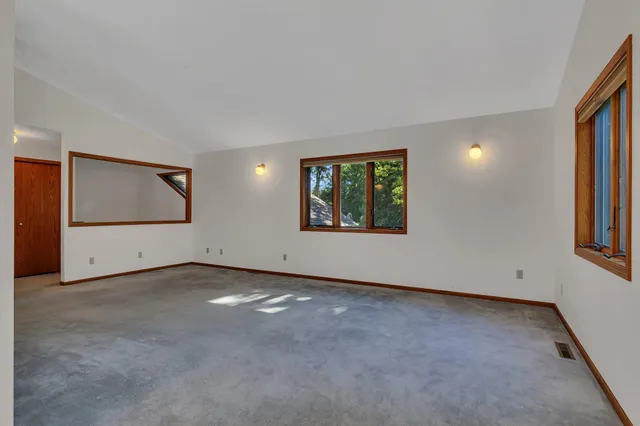 $417,000 | 302 North Hickory Street, Royalton, MN 56373