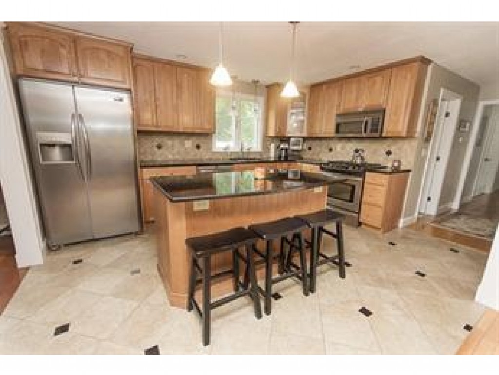 17 Rock Pond Road Windham, NH 03087 - Photo 2 of 25