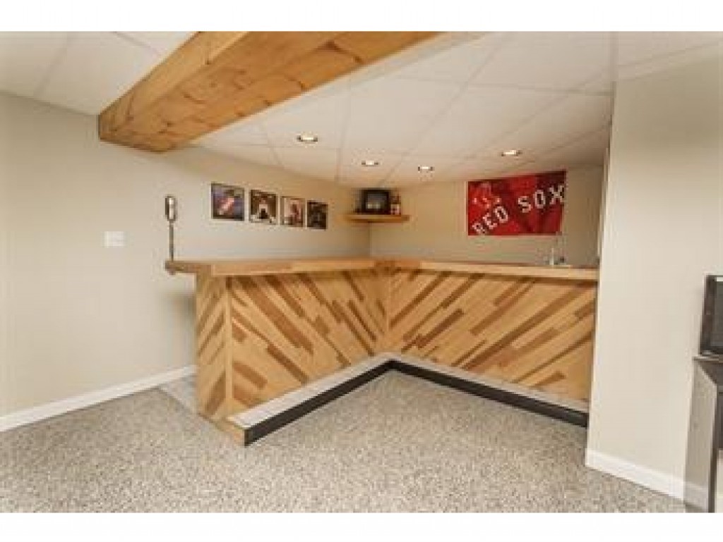 17 Rock Pond Road Windham, NH 03087 - Photo 20 of 25