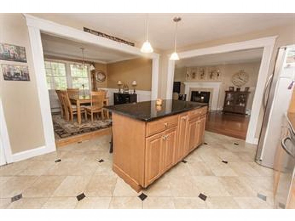 17 Rock Pond Road Windham, NH 03087 - Photo 3 of 25