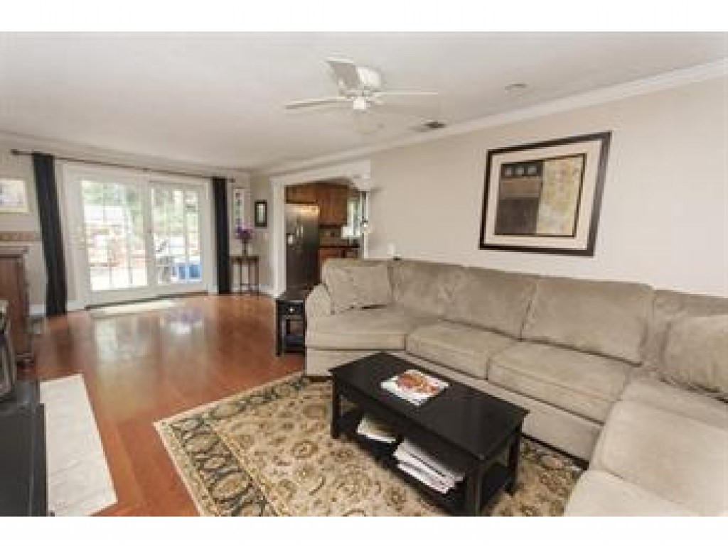 17 Rock Pond Road Windham, NH 03087 - Photo 8 of 25
