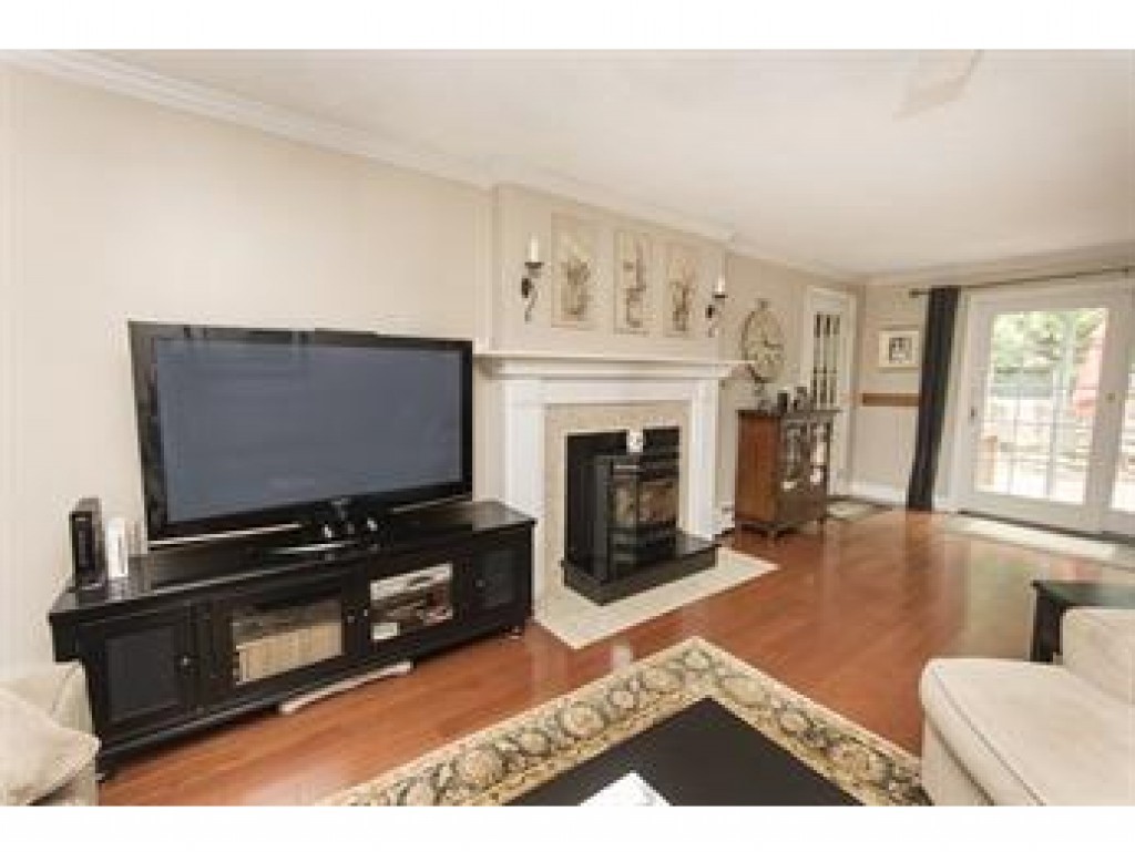 17 Rock Pond Road Windham, NH 03087 - Photo 9 of 25