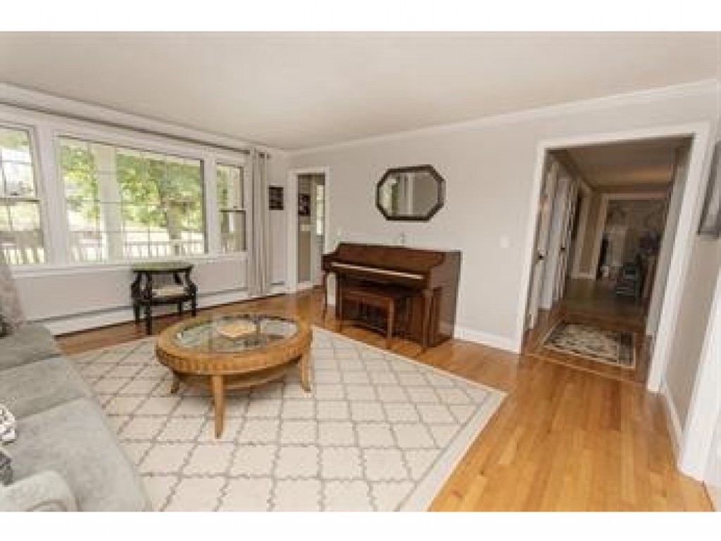 17 Rock Pond Road Windham, NH 03087 - Photo 10 of 25