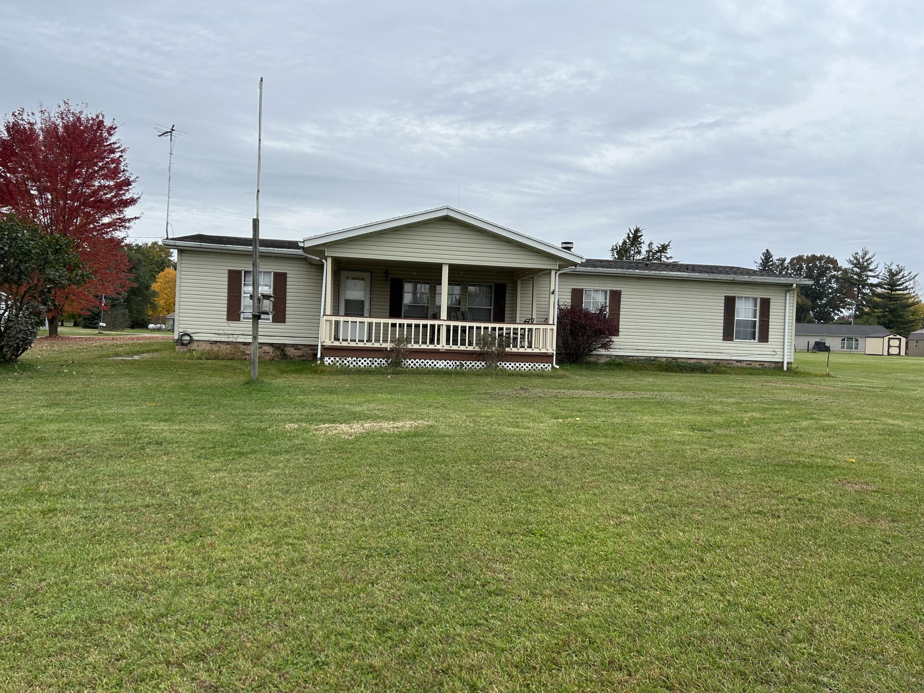 61064 Wayne Road Burr Oak, MI 49030 - Photo 1 of 21 IMG_3022