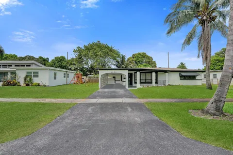 $515,000 | 1054 Wyoming Avenue, Fort Lauderdale, FL 33312