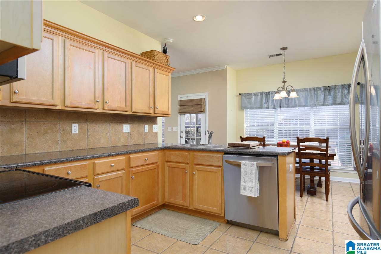 6008 Overlook Lane Bessemer, AL 35022 - Photo 9 of 24