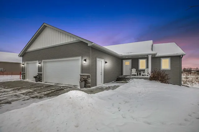 $499,900 | 1933 38th Street South, St. Cloud, MN 56301