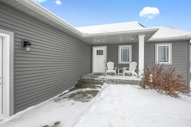 $499,900 | 1933 38th Street South, St. Cloud, MN 56301