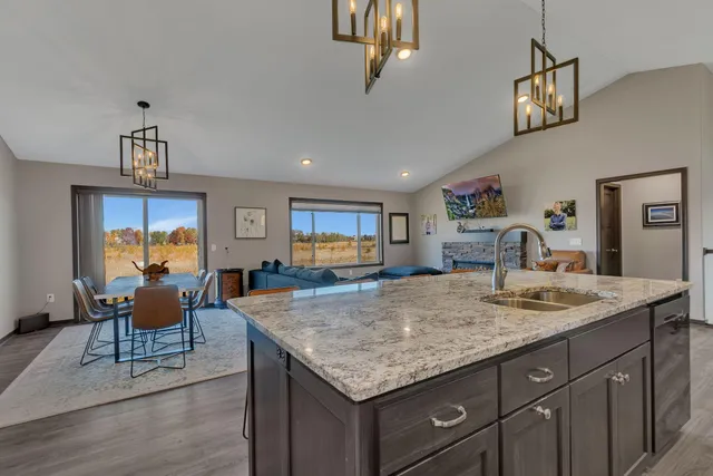 $499,900 | 1933 38th Street South, St. Cloud, MN 56301